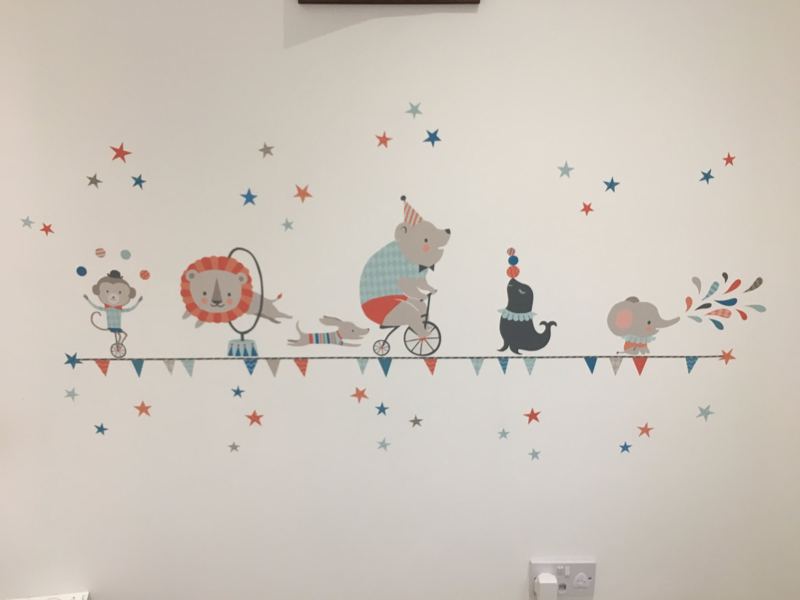 The finished circus parade with stars